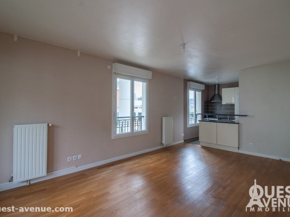 PUTEAUX  APPARTEMENT 4P 77M²
