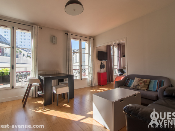 LEVALLOIS PERRET  APPARTEMENT 3P 44M²
