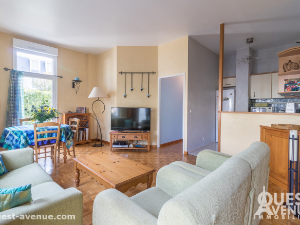 BOIS COLOMBES  APPARTEMENT 3P 64.59M²