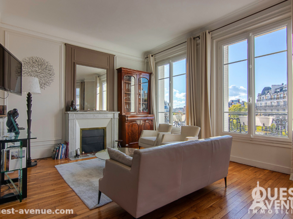 PARIS 17 APPARTEMENT 5P 128M²