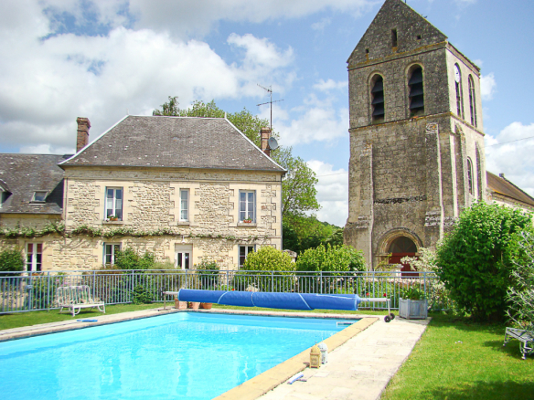 MERLIEUX ET FOUQUEROLLES  MAISON 9P 230M²