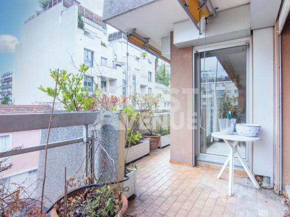 BOULOGNE BILLANCOURT  APPARTEMENT 5P 113.5M²