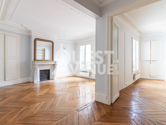 PARIS 06 APPARTEMENT 3P 55M²