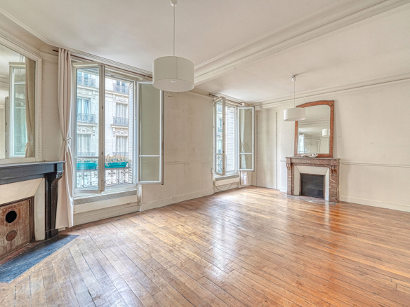 PARIS 18 APPARTEMENT 2P 55M²
