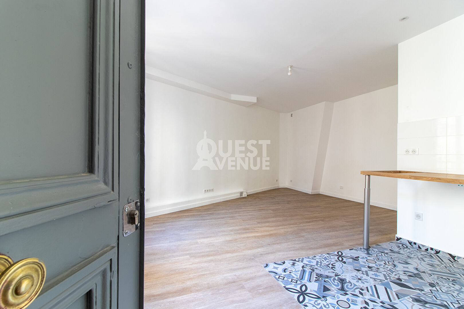 PARIS 09 APPARTEMENT 1P 30M²