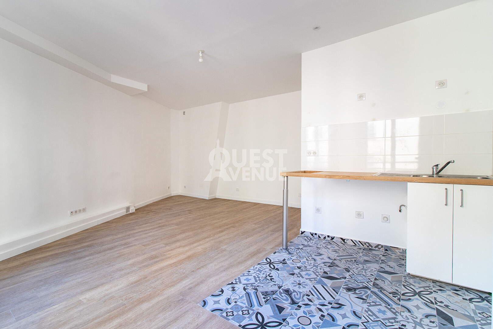 PARIS 09 APPARTEMENT 1P 30M²
