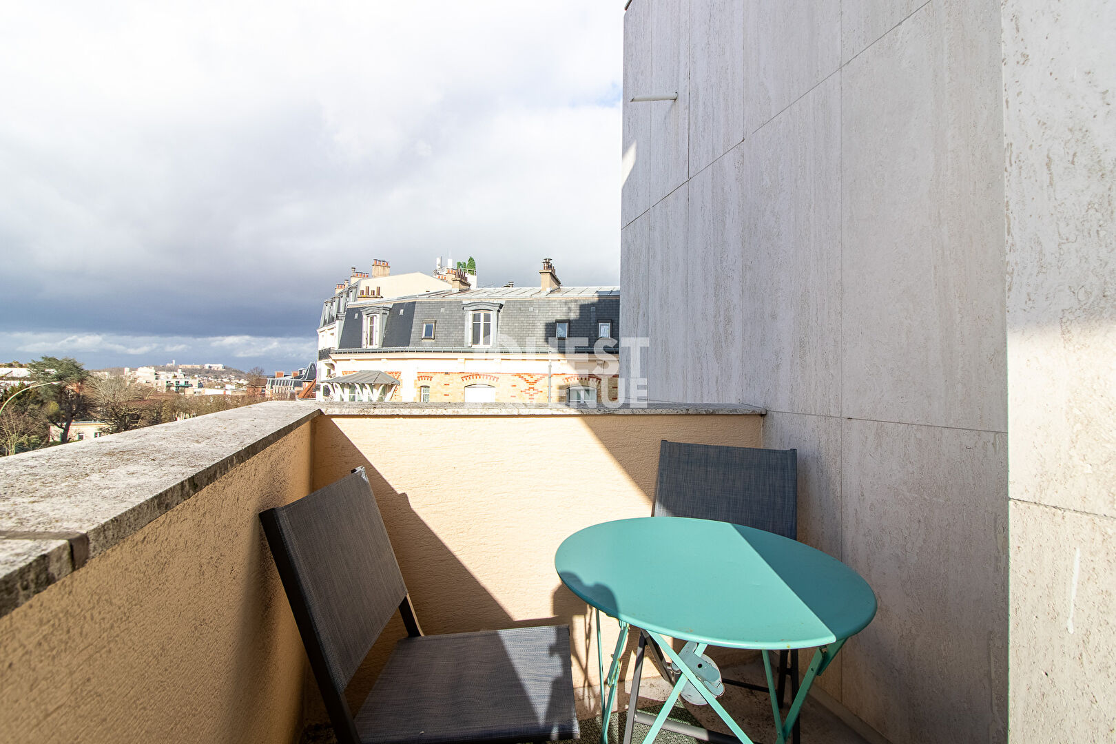 SAINT CLOUD  APPARTEMENT 4P 92M²