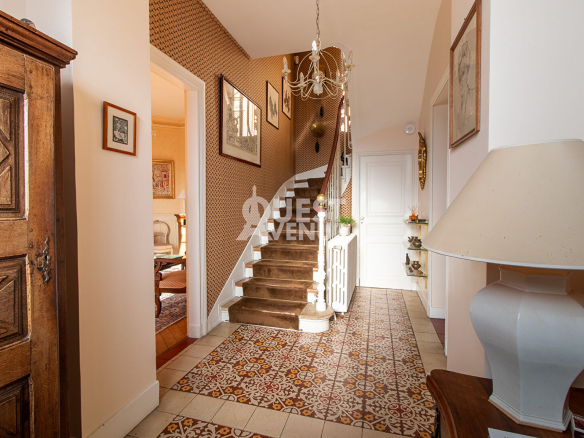 SEVRES  MAISON 5P 140M²