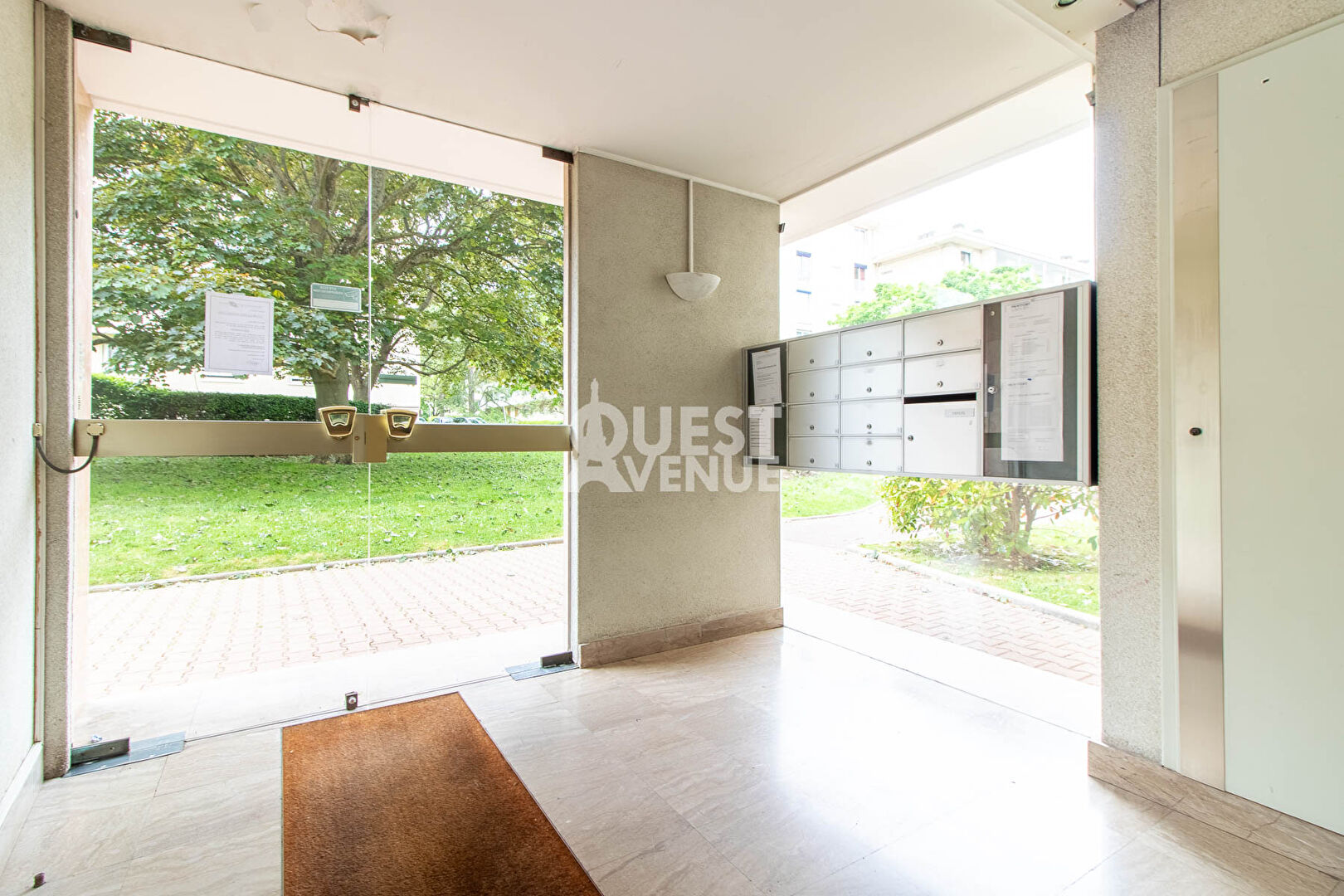 SAINT CLOUD  APPARTEMENT 3P 63M²
