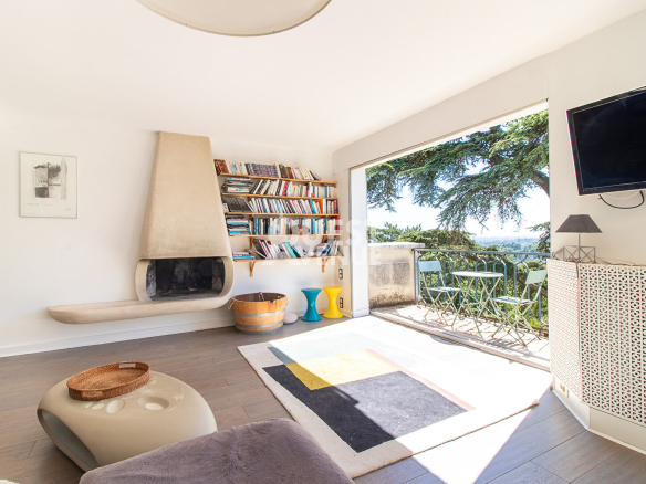 VILLE D AVRAY  APPARTEMENT 4P 83.6M²