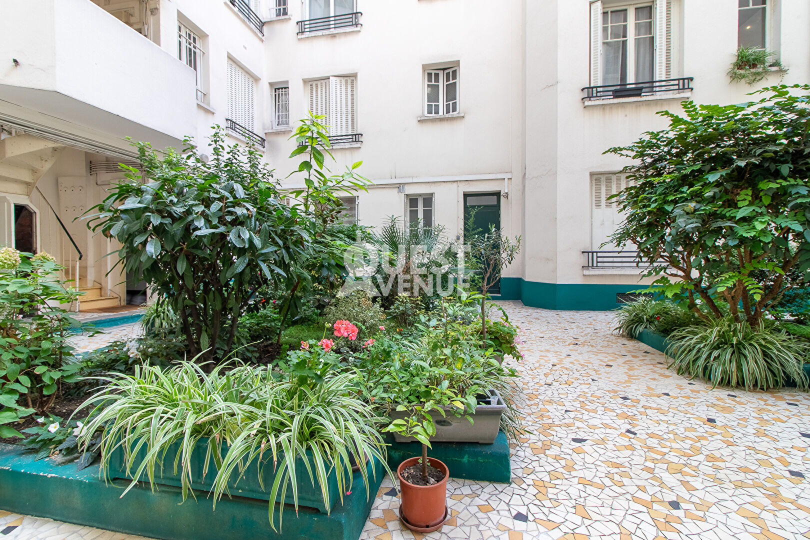 61493663 PARIS 15 APPARTEMENT 2P 43M²