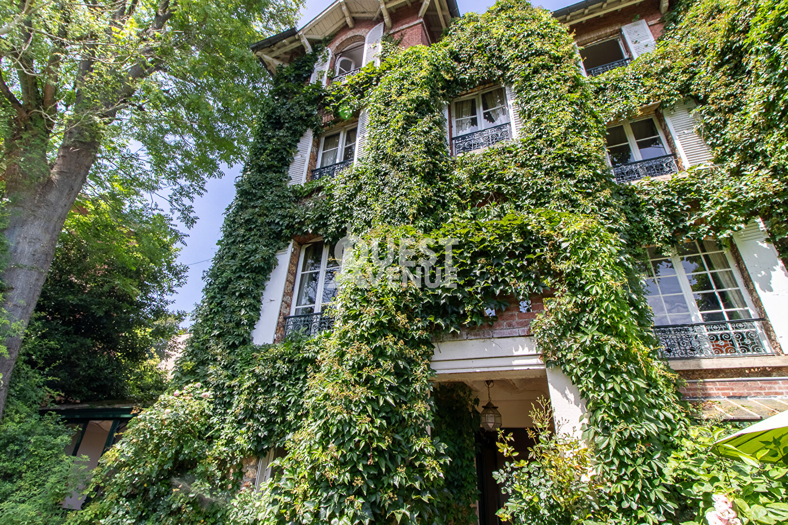 SEVRES  MAISON 6P 187M²