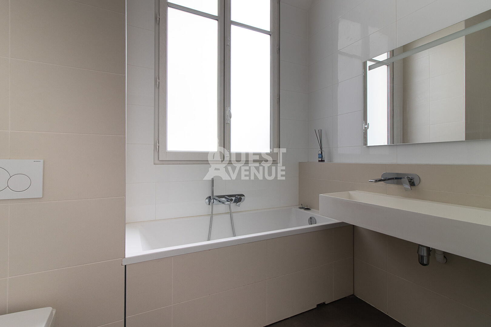 PARIS 14 APPARTEMENT 7P 197M²