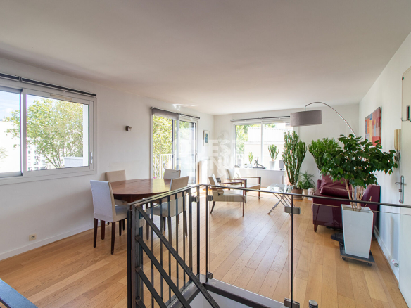 BOULOGNE BILLANCOURT  APPARTEMENT 5P 103M²