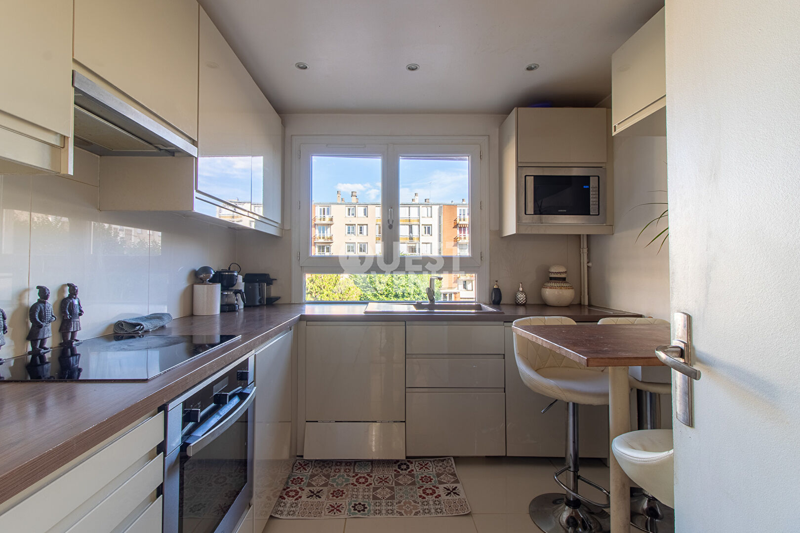 BOULOGNE BILLANCOURT  APPARTEMENT 4P 88M²