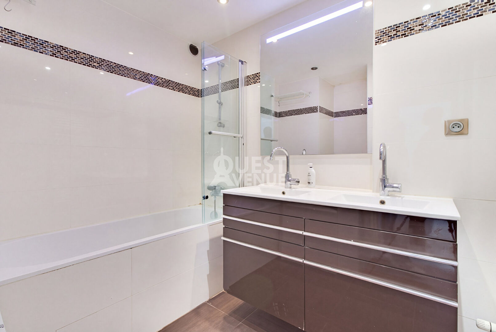 PARIS 19 APPARTEMENT 4P 102M²