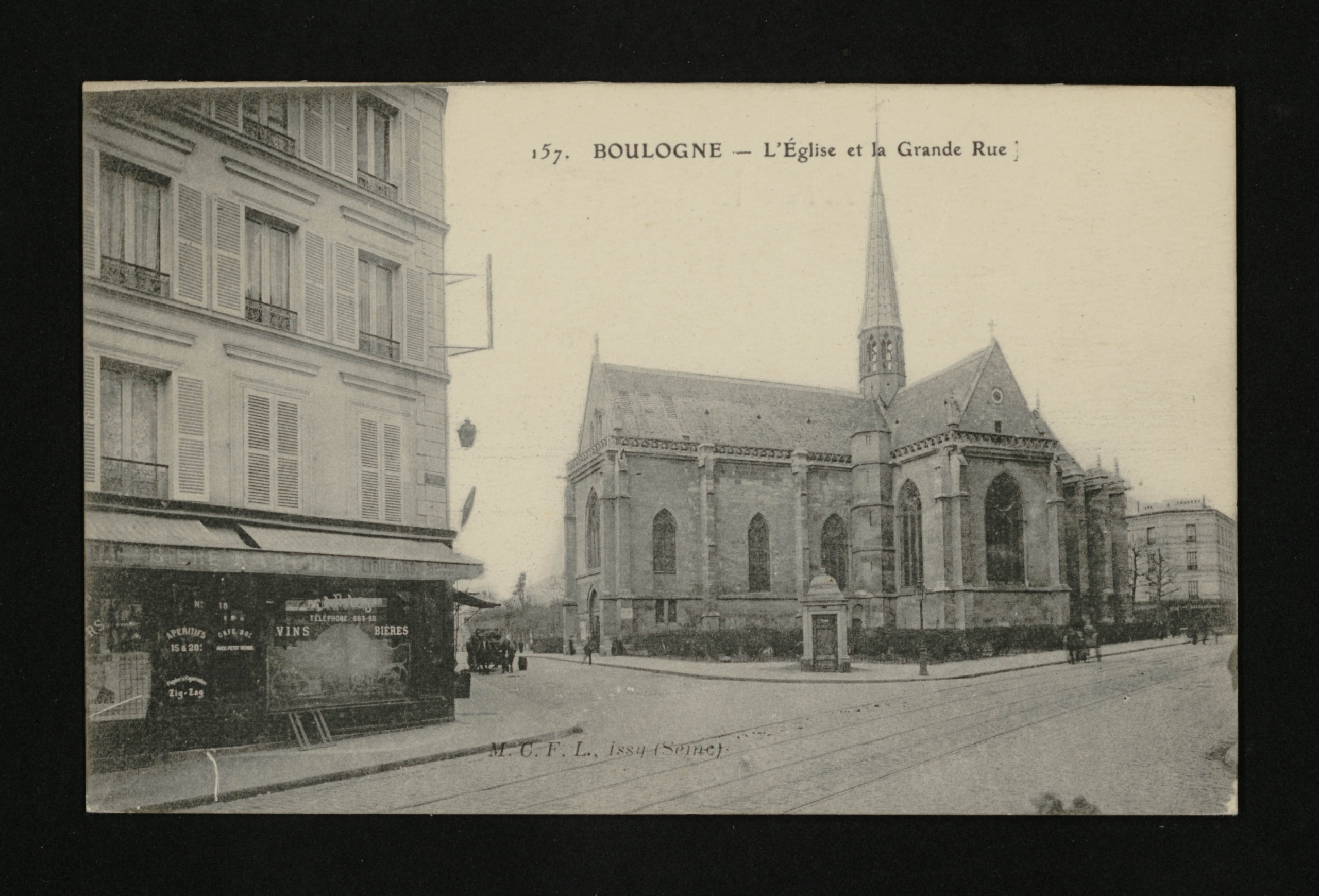 L'église Notre-Dame de Boulogne et la Grande Rue vers 1900